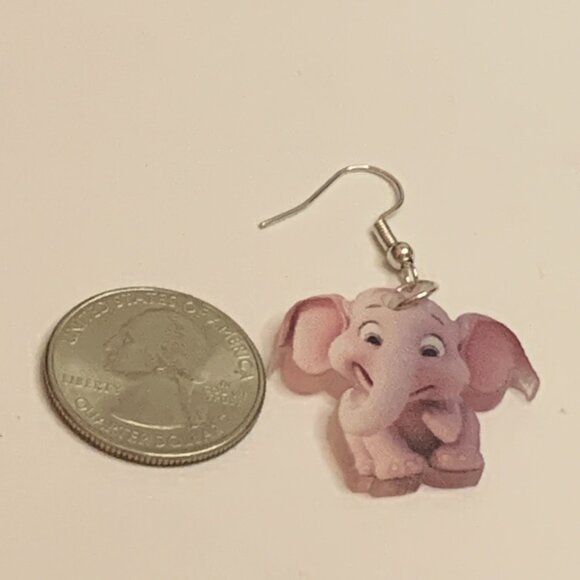 Elephant Earring, Elephant Jewelry, Gift Idea, Teacher Earring, Silly Earring - Picture 4 of 4
